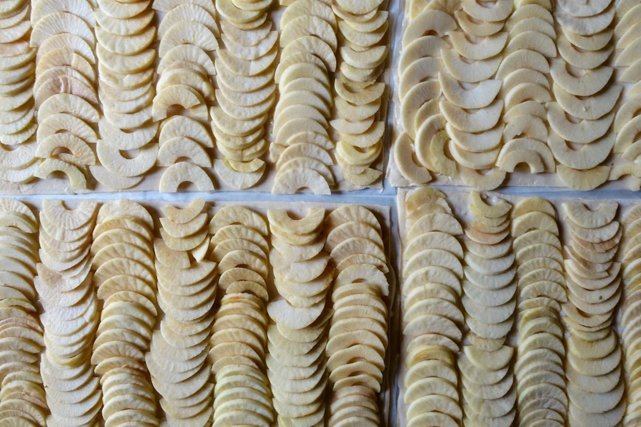 apple tarts, wwoofing in France