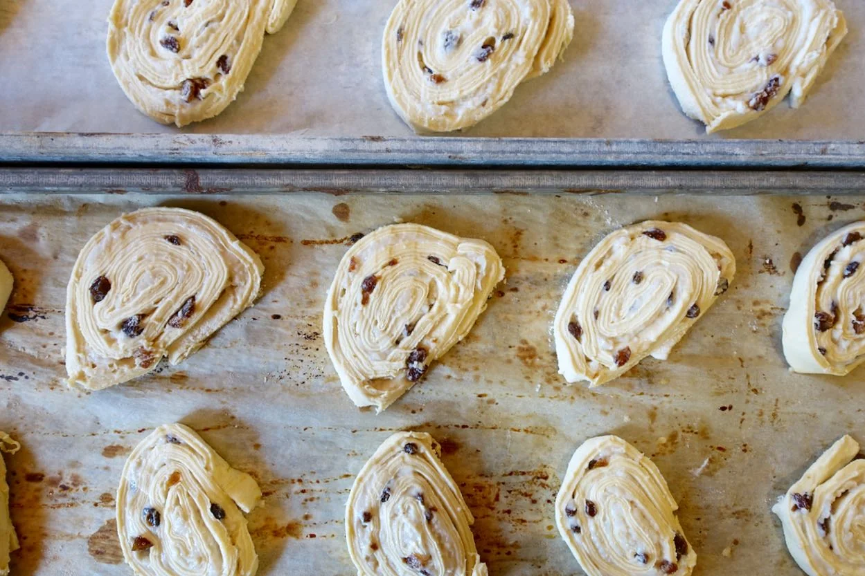 pain aux raisins, wwoofing in France