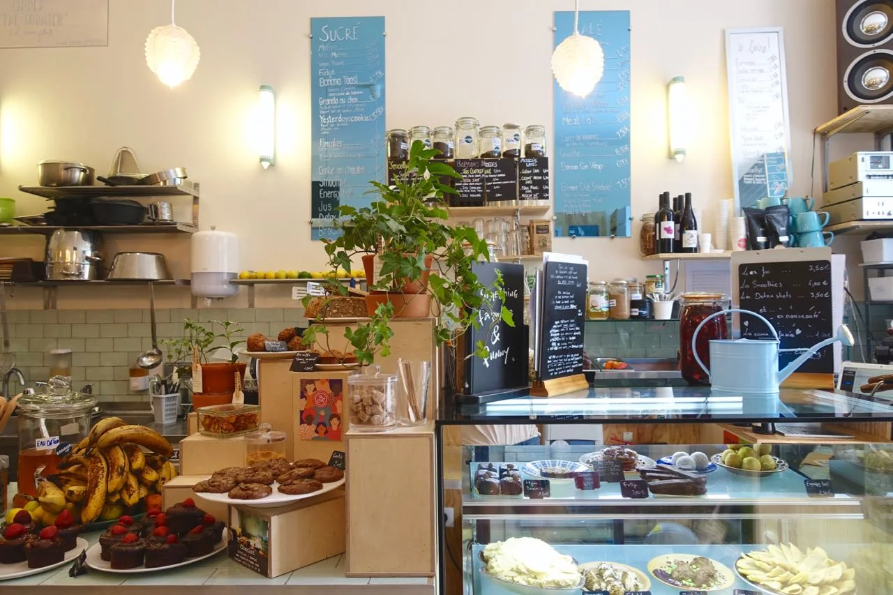 bar and plants Banana Café