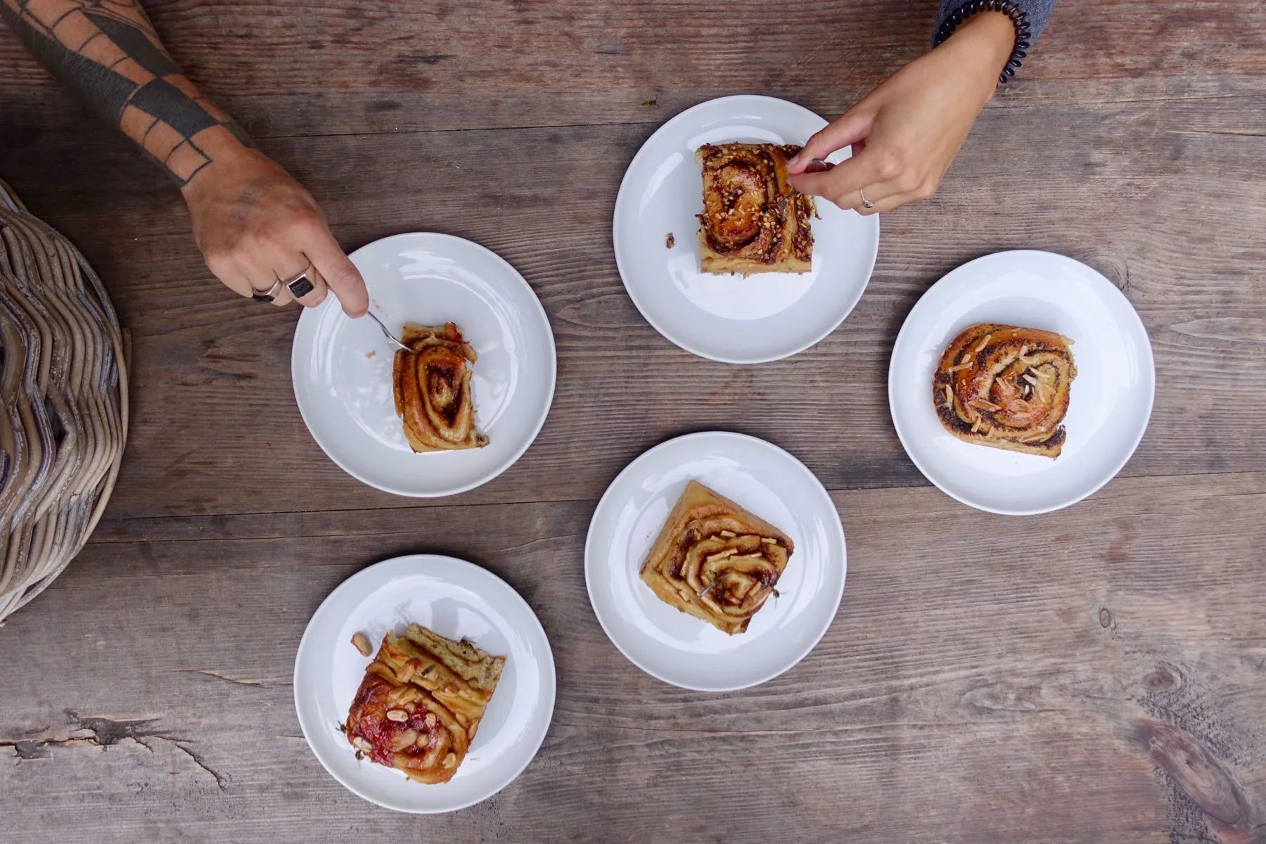 Best Cinnamon Rolls in Hamburg