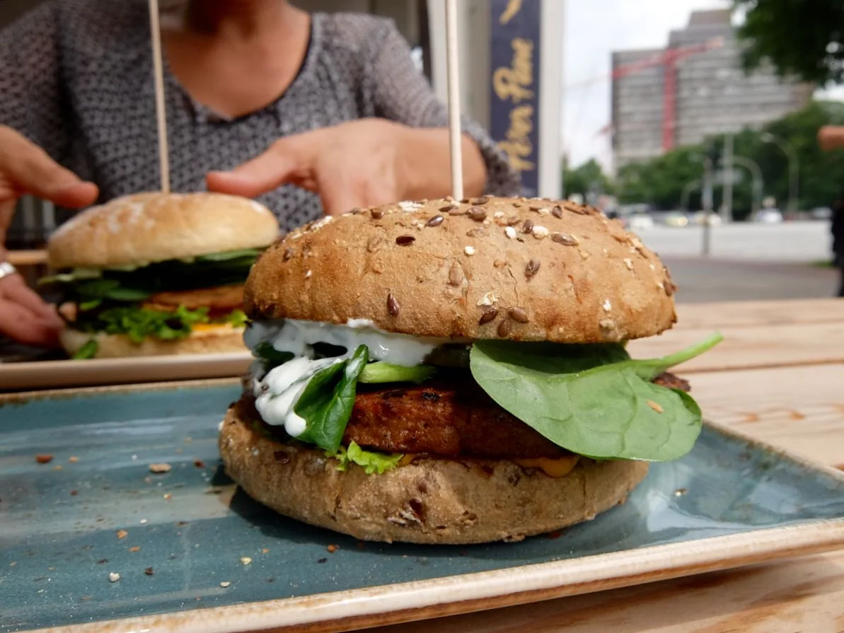 Peter Pane vegan burger