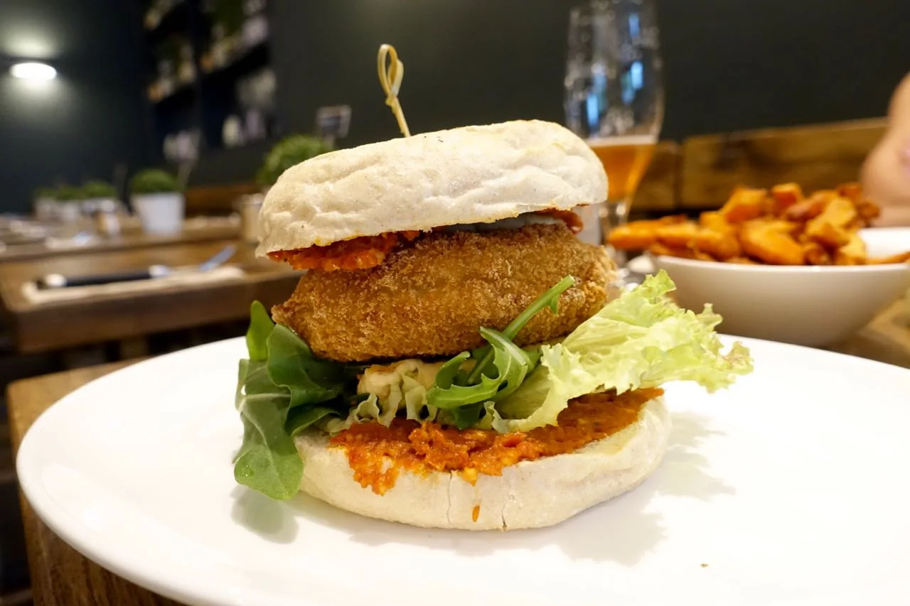 vegan quinoa burger