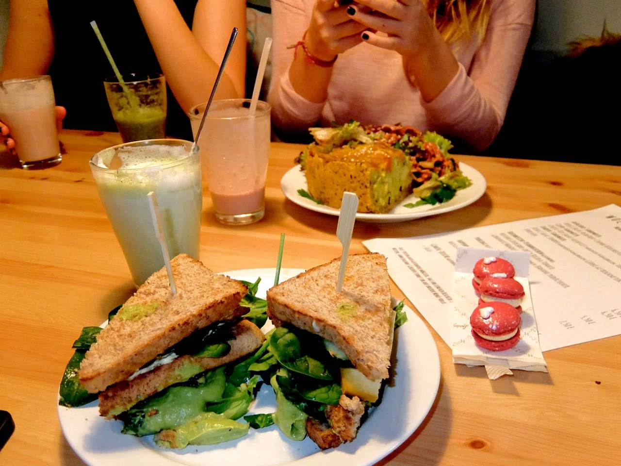 Sunday Brunch with Quiche and Sandwich-Deckers