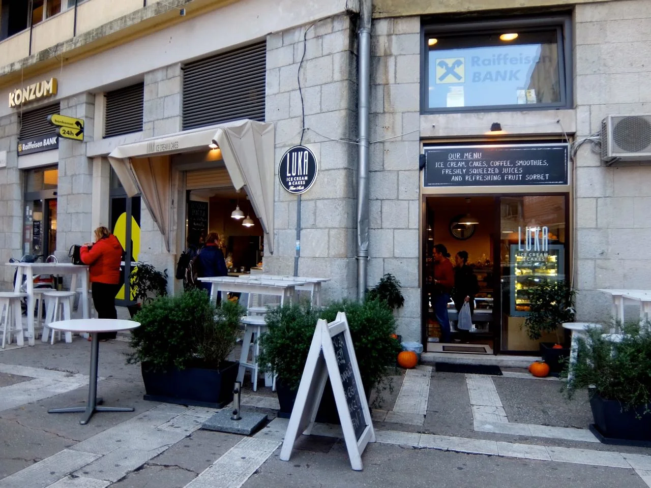 LUKA Ice Cream & Cakes
