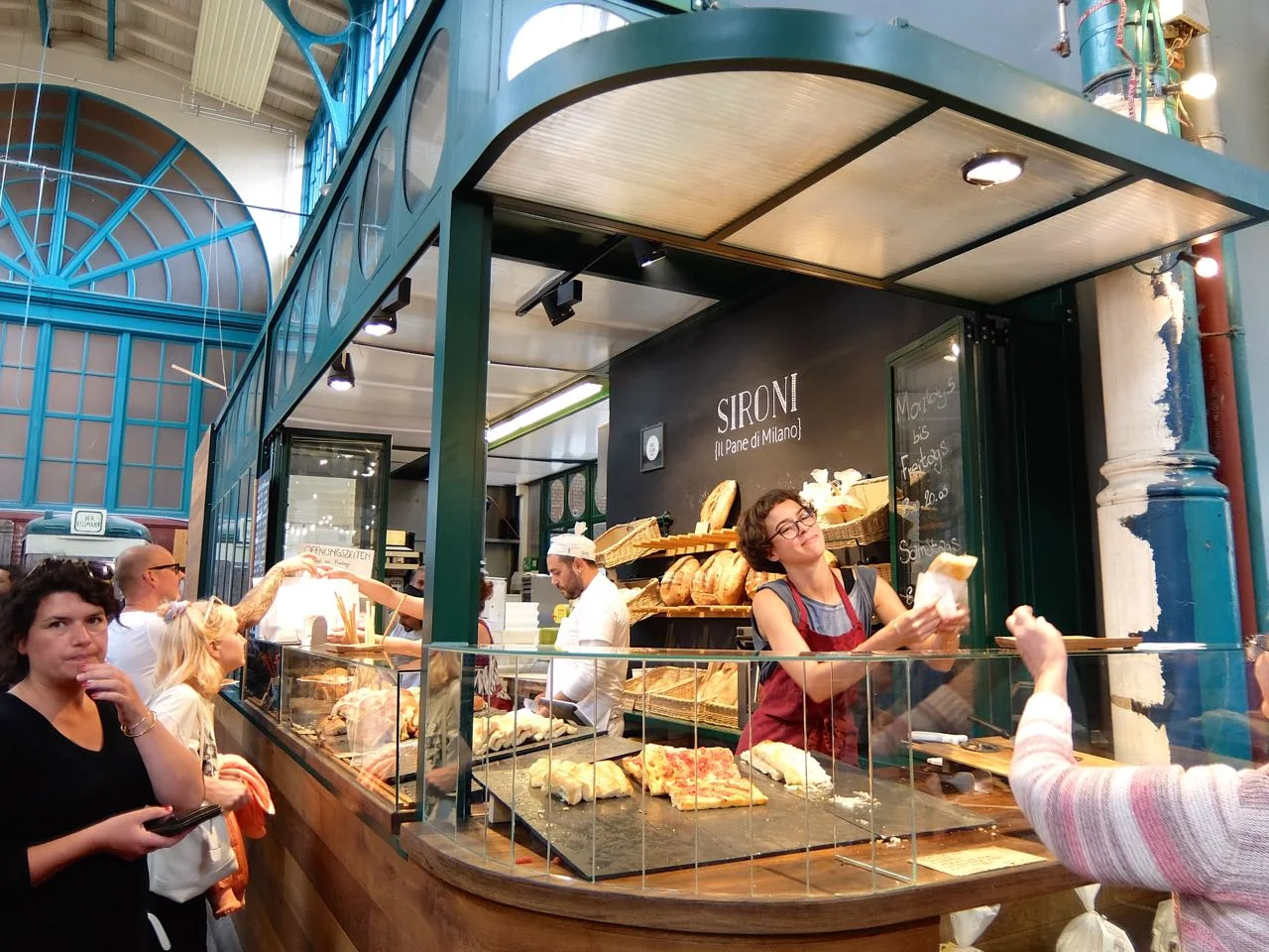 Markthalle Neun Berlin, Simoni Bakery