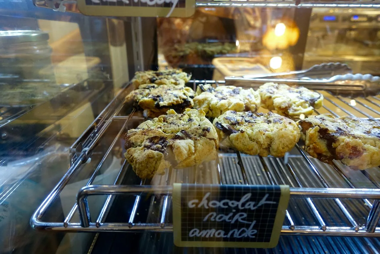 Les Dépanneuses, Café and Epicerie, Visiting Toulouse
