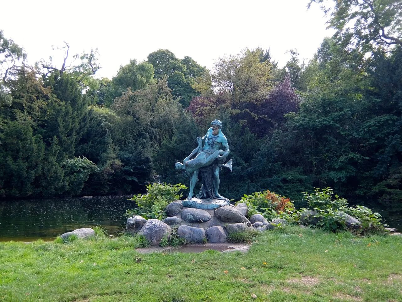 Kreuzberg Statue