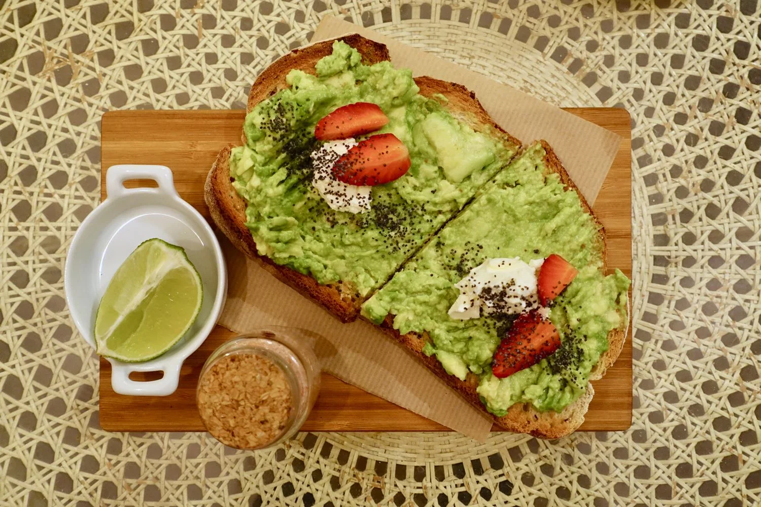 Photograph from Madrid: From Orange Cappuccino to Avocado Toast (Part 2/3)