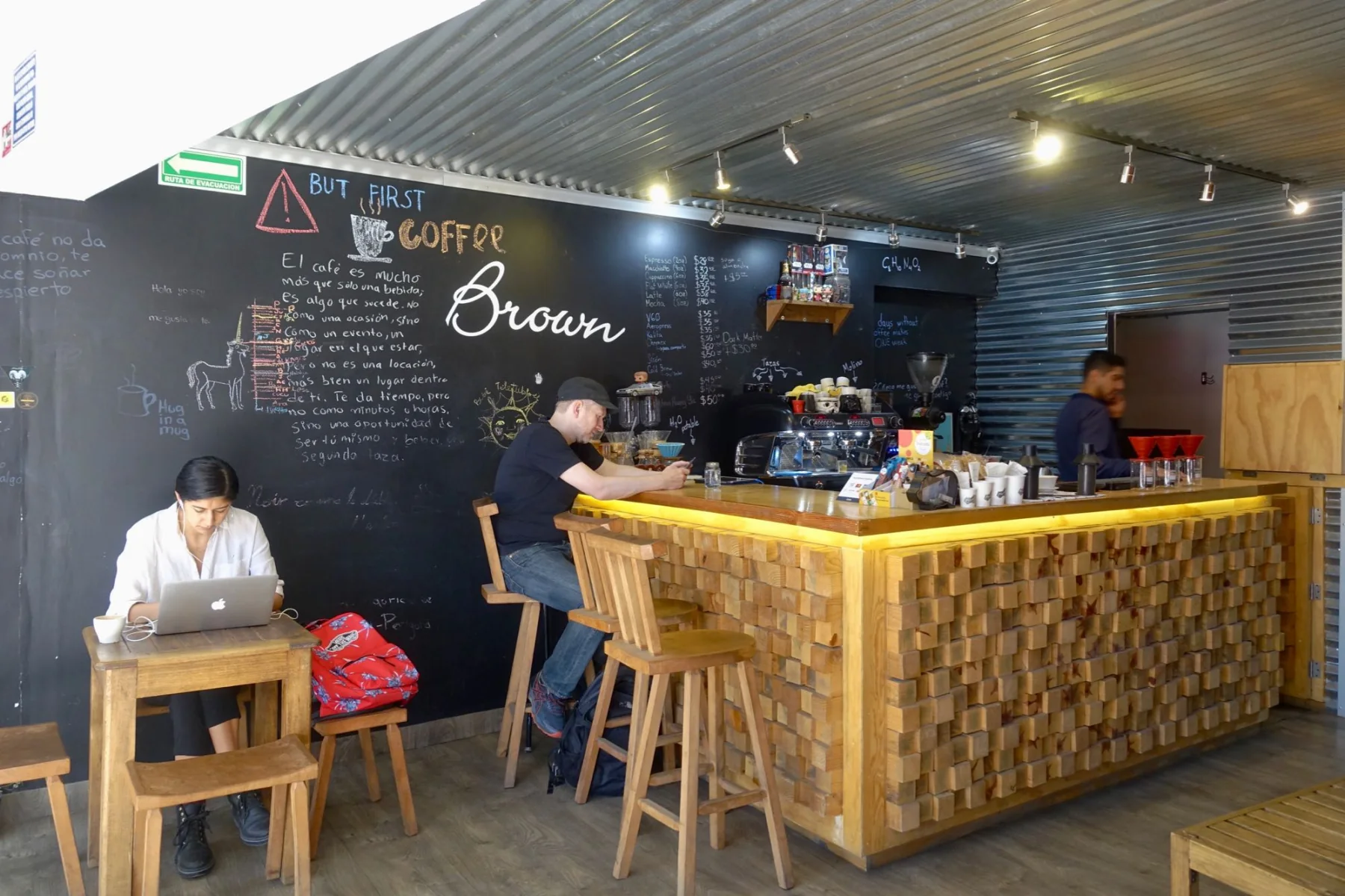 Brown Caffeine Lab, Mexico City