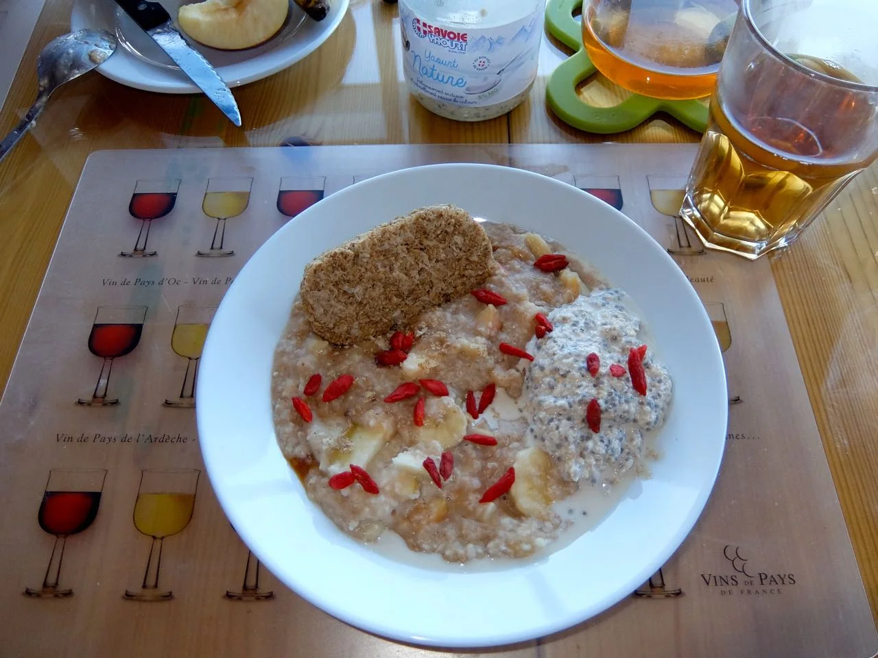 Breakfast oatmeal with goji berries, banana, and chia seeds