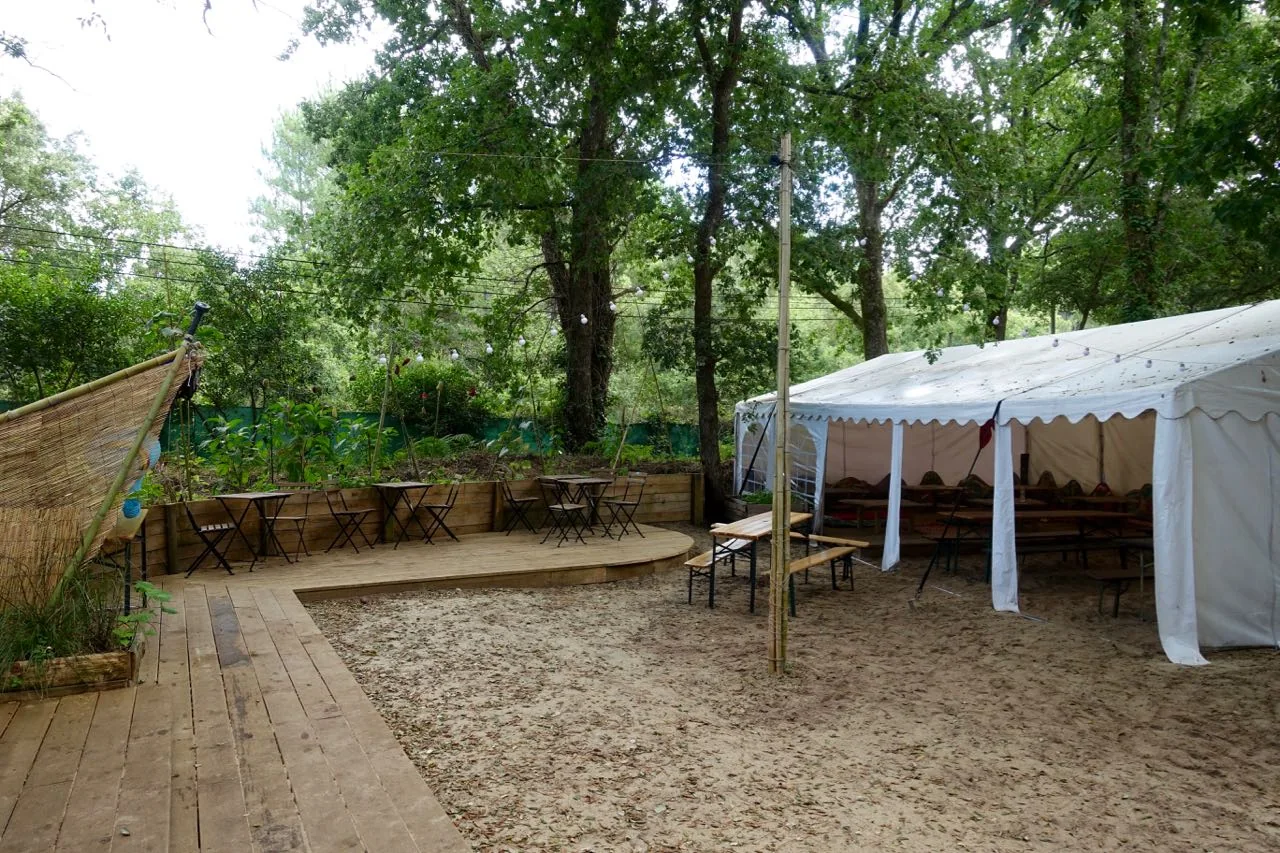 eating area surf camp