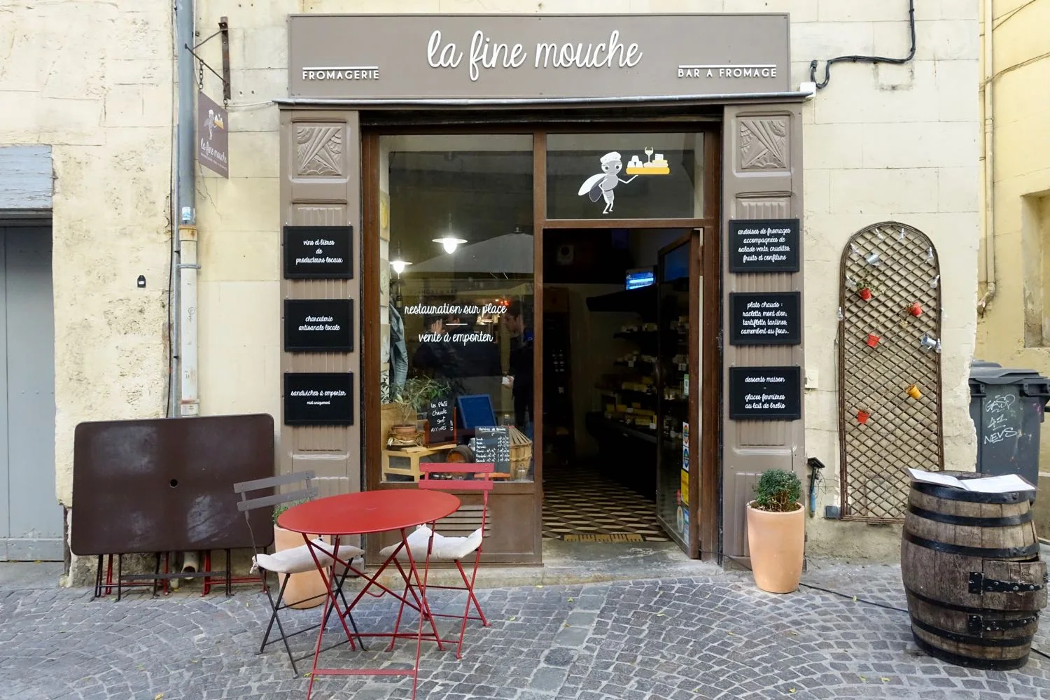 La Fine Mouche, local cheese bar Montpellier