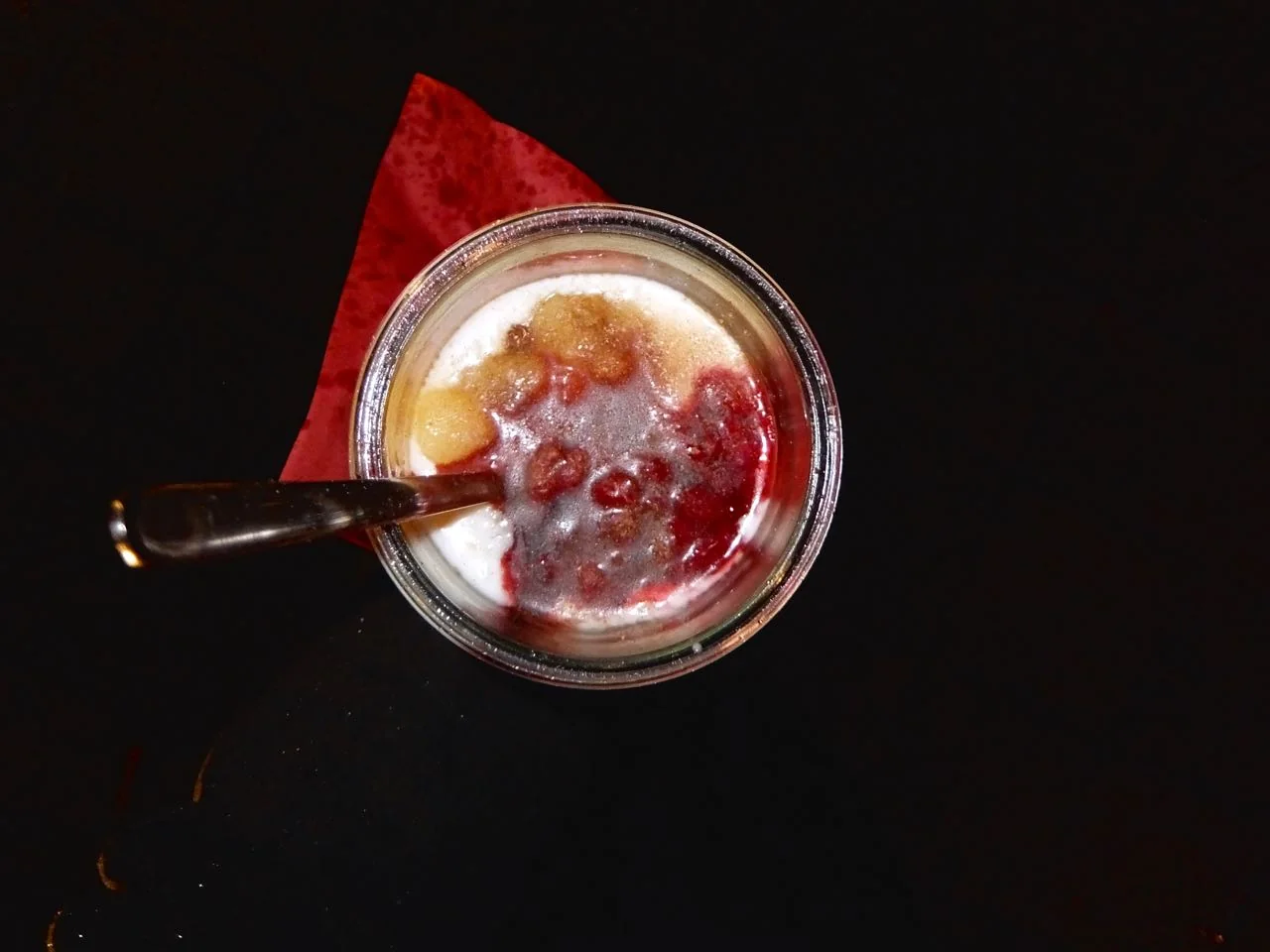 Milchreis rice pudding at the Apostelkirche Christmas market